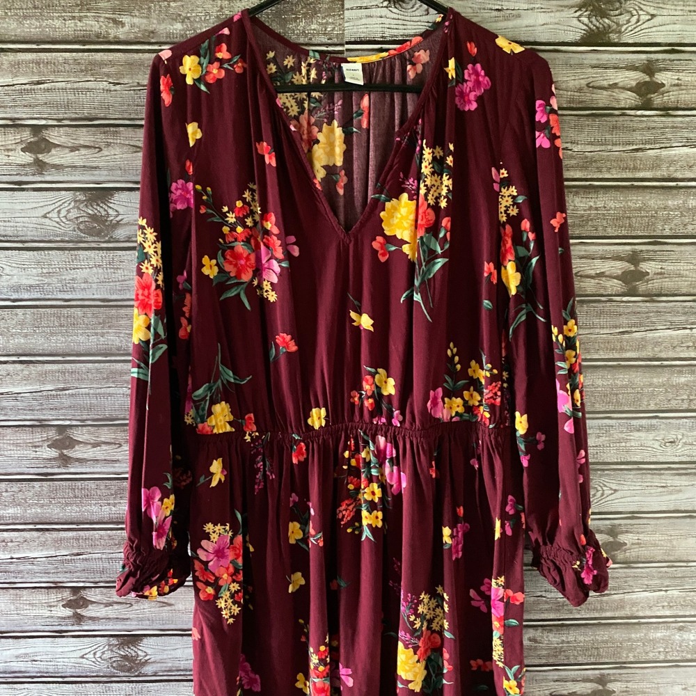 Old‎ Navy Women's Long-Sleeved Dress Size L Burgundy Floral V-Neck Stretch-Waist
